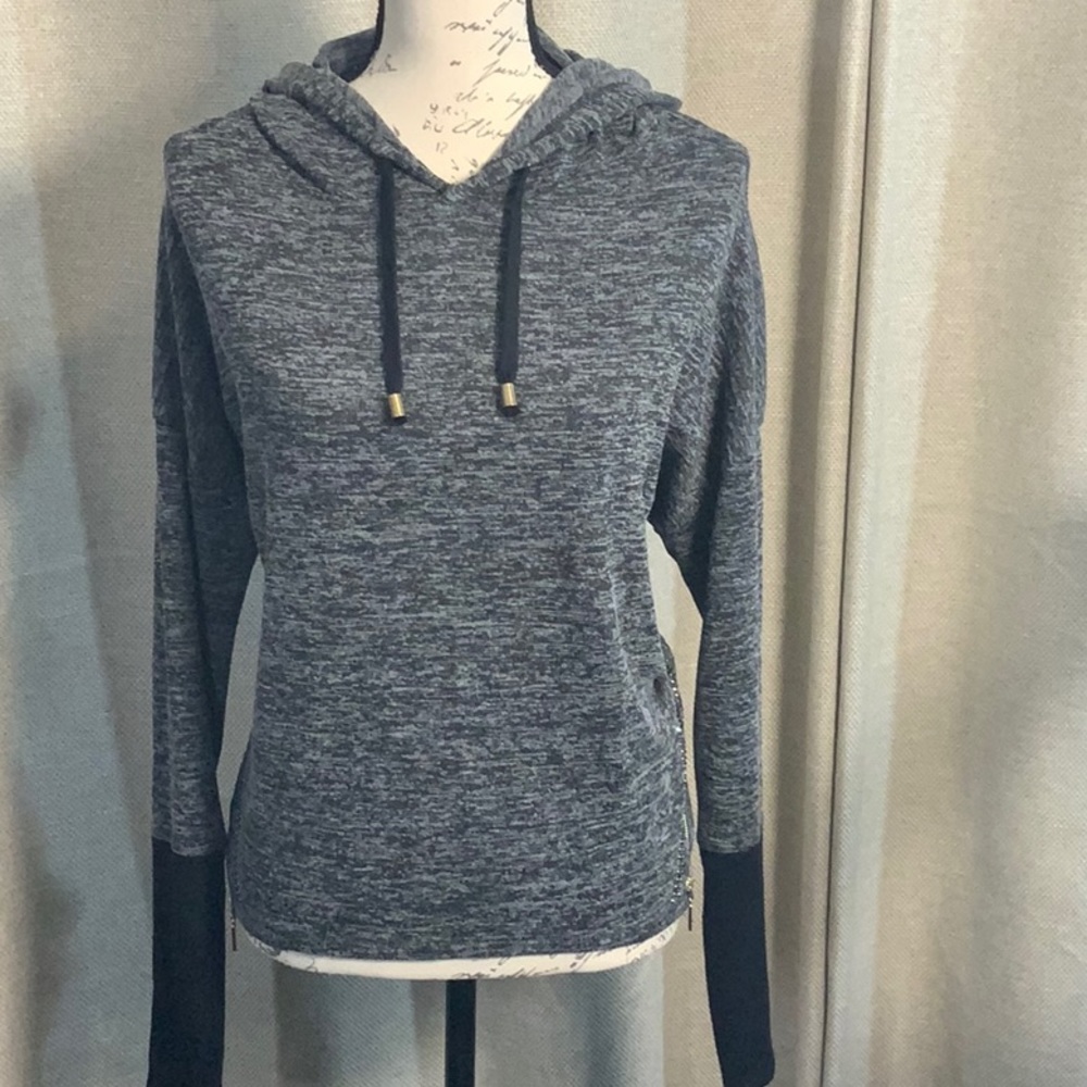 Marilyn Monroe Hooded Medium Black Gray Gold accents